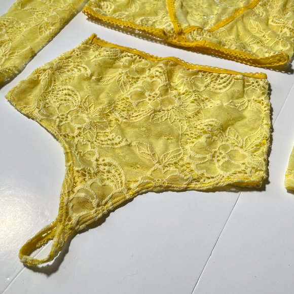 Nadhenri&co Two Tone Yellow Lace Lingerie Set Long Sleeve and High Waised Bottom - Picture 5 of 10